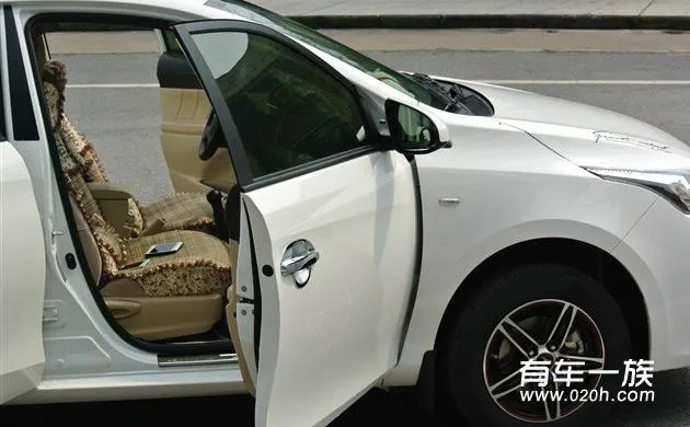 YARiS L致炫提车作业及改装轮毂排气外观内饰装饰 YARiS L致炫提车作业及改装轮毂排气外观内饰装饰
