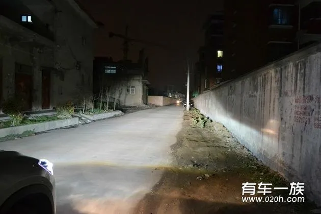 马自达CX-5改装奥迪A6拆车大灯 5500K色温氙气灯 马自达CX-5改装奥迪A6拆车大灯 5500K色温氙气灯