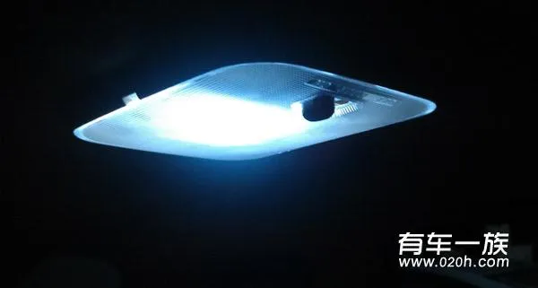 首保海马骑士改装挡泥板与LED灯 首保海马骑士改装挡泥板与LED灯