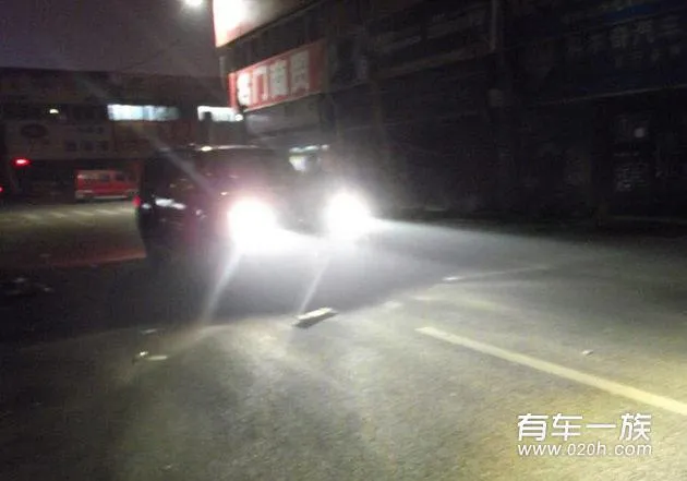 帕杰罗改装灯光 V93改氙气大灯作业 帕杰罗改装灯光 V93改氙气大灯作业