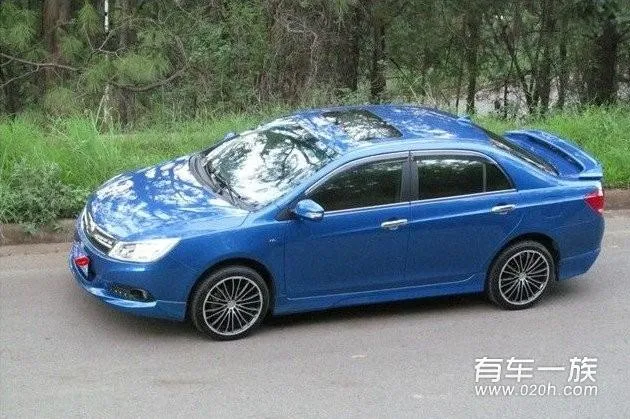 蓝色比亚迪速锐改装18寸轮毂_大包围_尾翼 蓝色比亚迪速锐改装18寸轮毂_大包围_尾翼