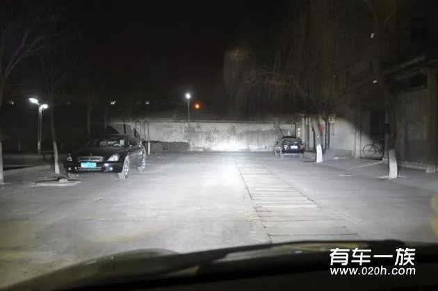 哈弗m1改装双光透镜_黄金光氙气雾灯灯光升级作业 哈弗m1改装双光透镜_黄金光氙气雾灯灯光升级作业
