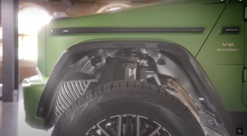 采用专属车漆 梅赛德斯-AMG G 63 4x4²官图